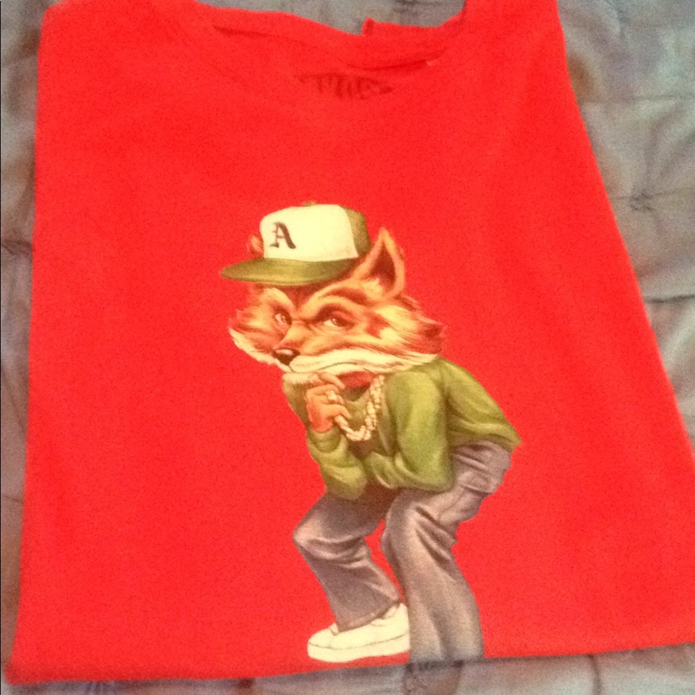 Fox Tee